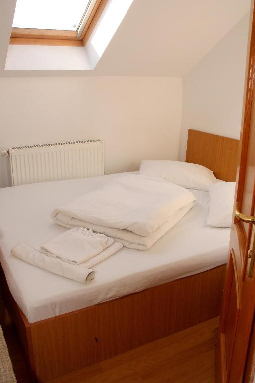 Pensiunea Timişoara Quarto foto
